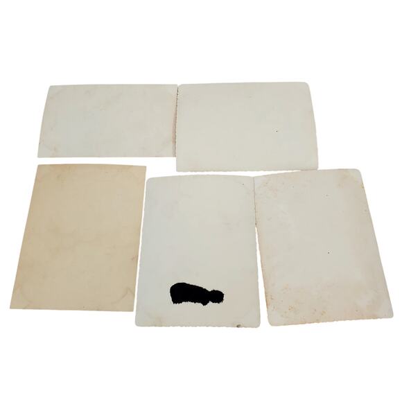 Junk Drawer Lot of 5 Vtg Monochrome Christmas Holiday Cards 5.5" x 3.5" B & W - Picture 4 of 4